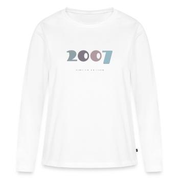 2007 Retro Year Design - Born 2007 Birthday Gift - Women's Premium Organic Long Sleeve Shirt - white - Front - Julia (174cm)