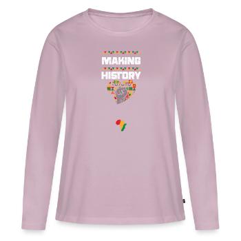 Écrire l’histoire - T-shirt manches longues Premium bio Femme - rose poudré - Devant - Julia (174cm)