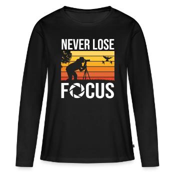 Ne perdez jamais la concentration - T-shirt manches longues Premium bio Femme - noir - Devant - Julia (174cm)