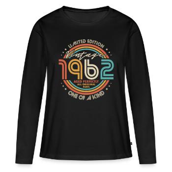 60th birthday born in 1962 Aged Perfectly - Women's Premium Organic Long Sleeve Shirt - black - Front - Julia (174cm)