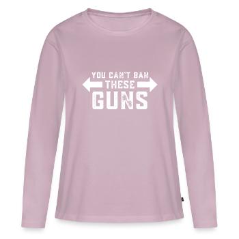 L’haltérophilie ne peut pas interdire ces armes Développé couché Wei - T-shirt manches longues Premium bio Femme - rose poudré - Devant - Julia (174cm)