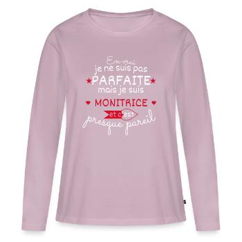 Pas parfaite mais Monitrice - T-shirt manches longues Premium bio Femme - rose poudré - Devant - Julia (174cm)