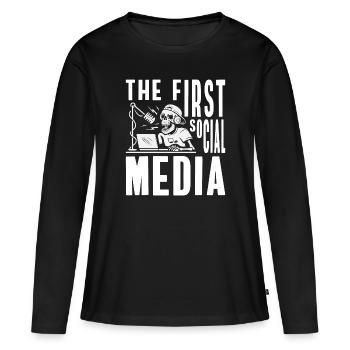 Travail d’annonce de modérateur - T-shirt manches longues Premium bio Femme - noir - Devant - Julia (174cm)