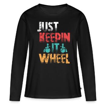 Fauteuil roulant utilisateur de fauteuil roulant - T-shirt manches longues Premium bio Femme - noir - Devant - Julia (174cm)