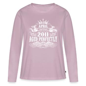 2011 | April 2011 Geburtstag Perfekt gealtert - Frauen Premium Bio Langarmshirt - Altrosa - Vorne - Julia (174cm)