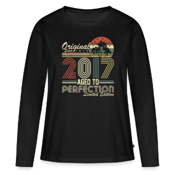 2017 - Millésime 2017 - Fantastique depuis 2017 - T-shirt manches longues Premium bio Femme - noir - Devant - Julia (174cm)