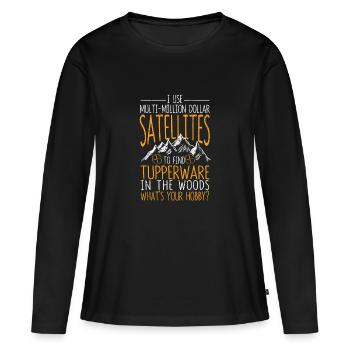 J’utilise des satellites de plusieurs millions de dollars - T-shirt manches longues Premium bio Femme - noir - Devant - Julia (174cm)