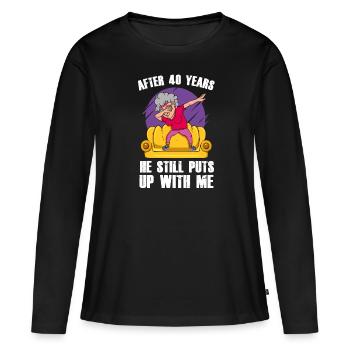 Après 40 ans, il me supporte toujours vieux - T-shirt manches longues Premium bio Femme - noir - Devant - Julia (174cm)