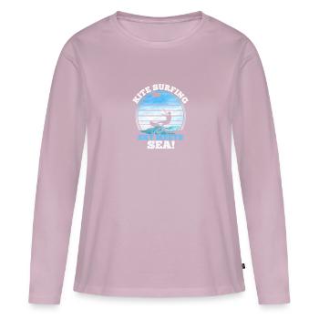 Surfer avec le vent et la mer - T-shirt manches longues Premium bio Femme - rose poudré - Devant - Julia (174cm)