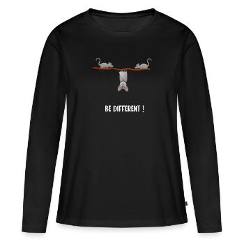 be different ! - Frauen Premium Bio Langarmshirt - Schwarz - Vorne - Julia (174cm)