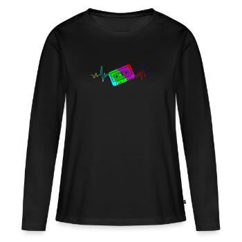 Walkman Mon cœur bat pour les cassettes - T-shirt manches longues Premium bio Femme - noir - Devant - Julia (174cm)