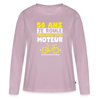 vélo 50 ans anniversaire - T-shirt manches longues Premium bio Femme - rose poudré - Devant - Julia (174cm)