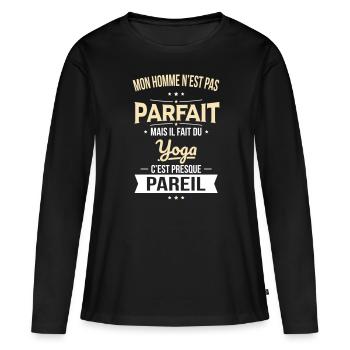 Mon homme n'est pas parfait mais il fait du yoga - T-shirt manches longues Premium bio Femme - noir - Devant - Julia (174cm)