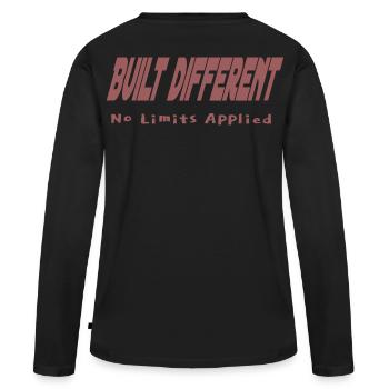 Construit différemment – Aucune limite appliquée - T-shirt manches longues Premium bio Femme - noir - Dos - Julia (174cm)