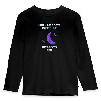 When life gets difficult just go to bed Shirt - Kids' Premium Longsleeve Shirt - black - Front - AI Model Kid Male (0cm)