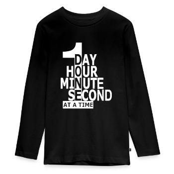 Ein Tag, Stunde, Minute, Sekunde nach dem anderen - Teenager Premium Bio Langarmshirt - Schwarz - Vorne - AI Model Kid Female (0cm)