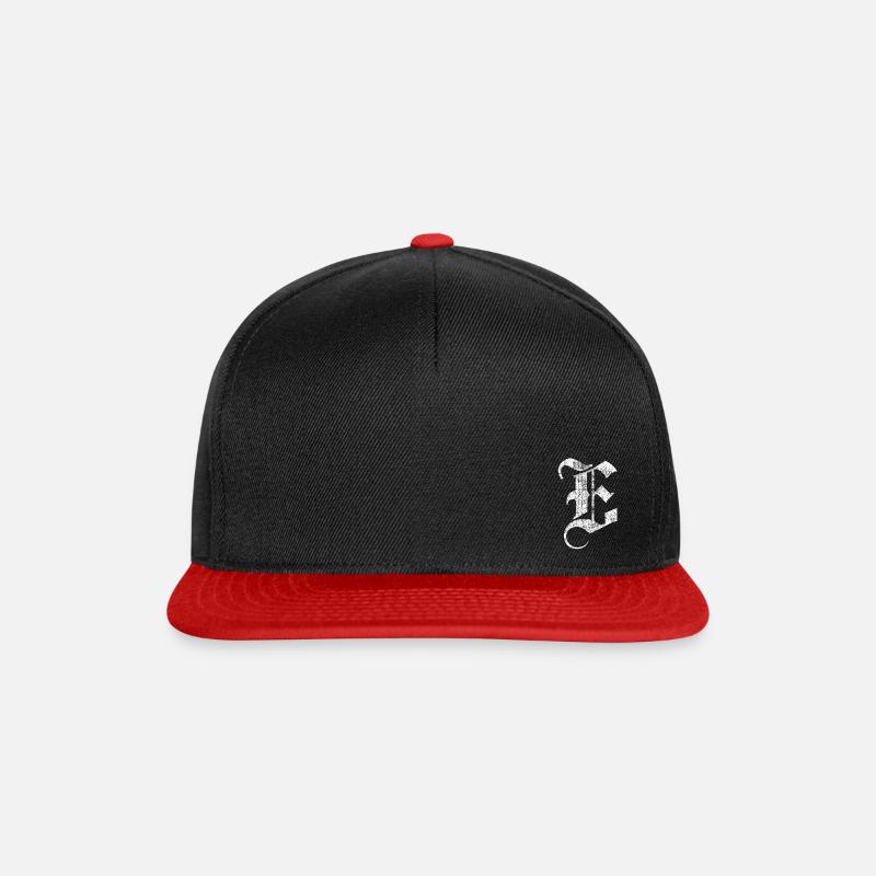 Tshirt alphabet initial E - Casquette snapback - noir/rouge