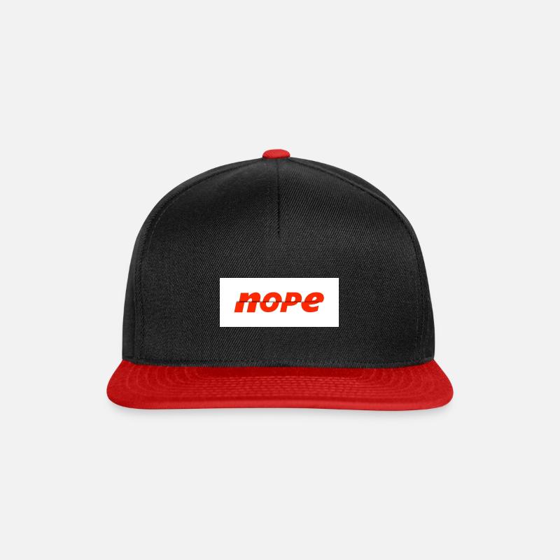 nope - Snapback Cap - Schwarz/Rot