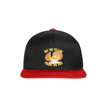Yellow from the egg - Snapback Cap - black/red - Front