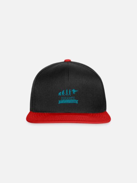 Karate Evolution - Snapback Cap - Schwarz/Rot