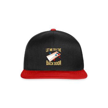 Lustiges Cornhole Corn Hole - Snapback Cap - Schwarz/Rot - Vorne