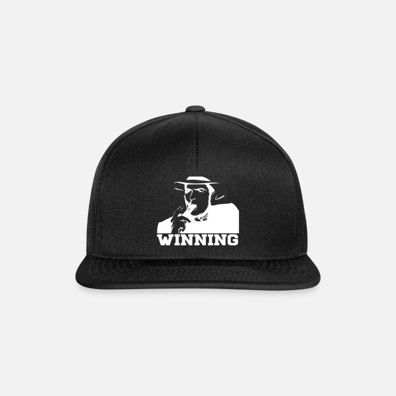 Winning - Snapback Cap - Schwarz/Schwarz