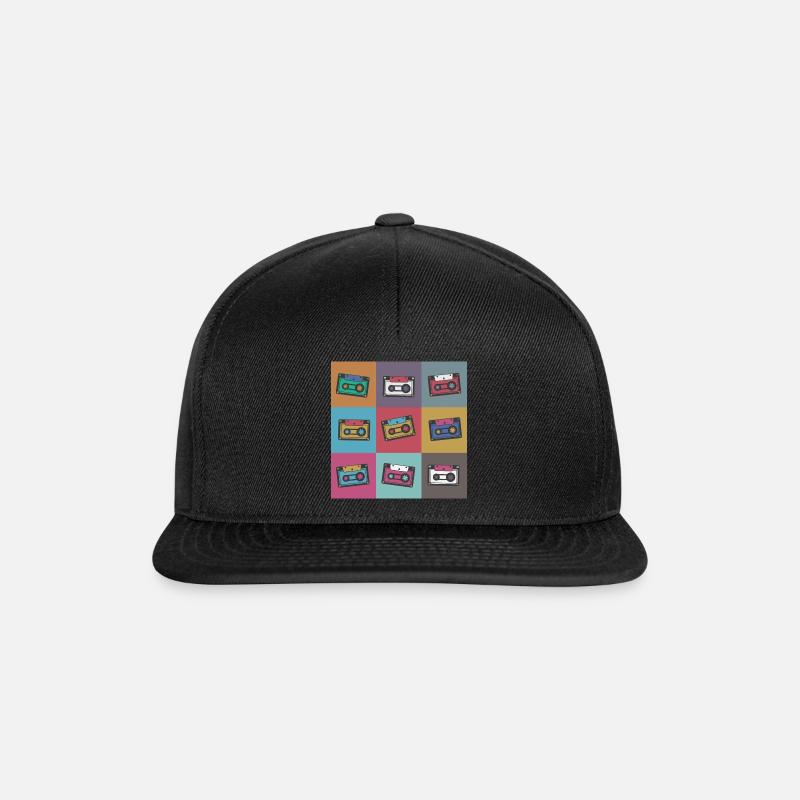 Popart Comic Retro Kassette Kassetten - Snapback Cap - Schwarz/Schwarz