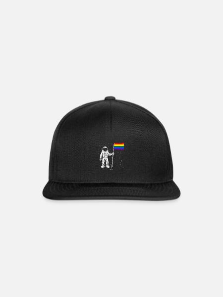 Astronauten-LGBT-Geschenk - Snapback Cap - Schwarz/Schwarz