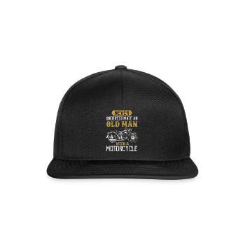 Ne jamais sous-estimer un vieil homme avec une moto - Casquette snapback - noir/noir - Devant