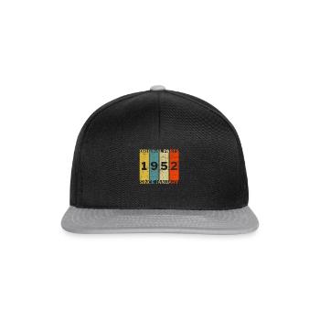 Born In January 1952 Funny Birthday Retro Quote - Snapback Cap - black/grey - Front