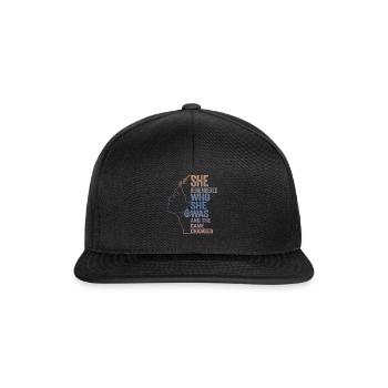 Elle s’est souvenue de qui elle était et le jeu a changé - Casquette snapback - noir/noir - Devant