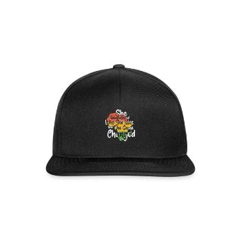 Elle s’est souvenue de qui elle était et le jeu a changé - Casquette snapback - noir/noir - Devant
