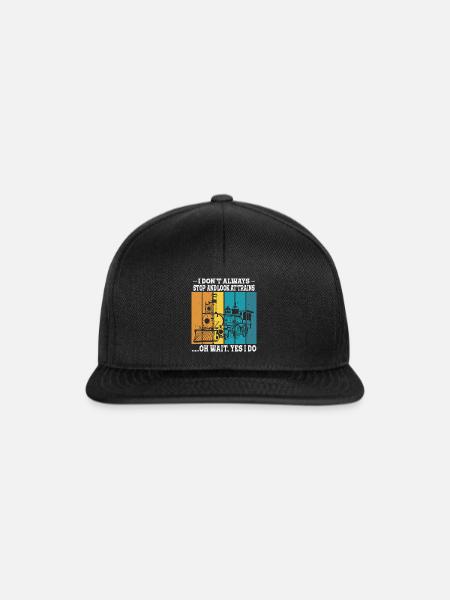 I Still Play With Trains Locomotive Engine Drivers - Snapback Cap - Schwarz/Schwarz