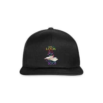 Chemise de lecture Jetez un coup d’œil C’est dans un livre - Casquette snapback - noir/noir - Devant