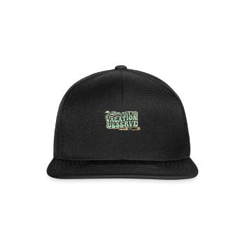 Haben Sie den Urlaub, den Sie verdienen - Snapback Cap - Schwarz/Schwarz - Vorne