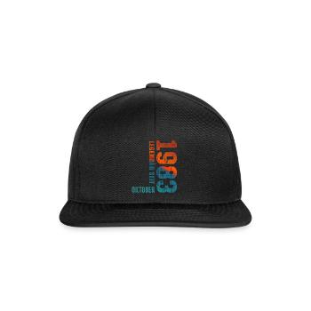 Since Oktober 1983 Year 1983 Retro Vintage 1983 - Snapback Cap - Schwarz/Schwarz - Vorne