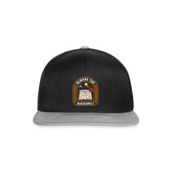 Halloween-Shirt, Vorsicht vor dem Bücherregal Halloween - Snapback Cap - Schwarz/Grau - Vorne