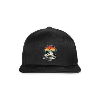 Eat Sleep Camp Wiederholungsabenteuer wartet auf Sie - Snapback Cap - Schwarz/Schwarz - Vorne