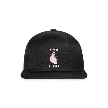 K-Pop Liebeszeichen Mit Herz Und Hand - Snapback Cap - Schwarz/Schwarz - Vorne