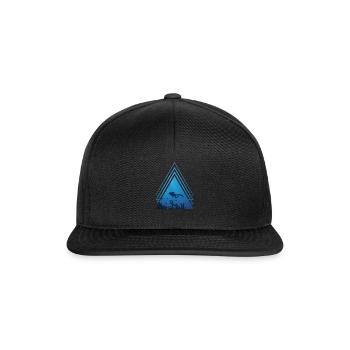 Ocean - diver swims with fish, triangle - Snapback Cap - black/black - Front