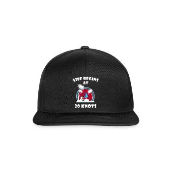 Life begins at 30 knots - Casquette snapback - noir/noir - Devant