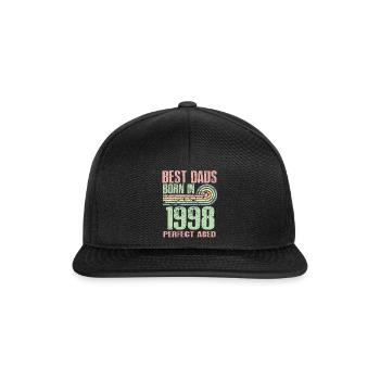 Die Besten Väter Sind 1998 Geboren, 25 Jahre Alt, - Snapback Cap - Schwarz/Schwarz - Vorne
