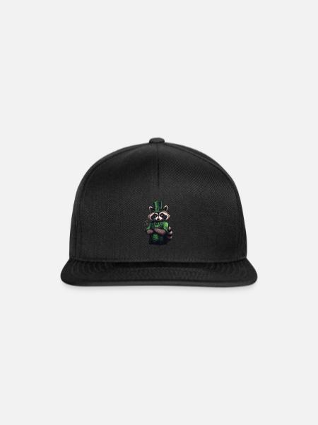 Raccoon St. Patty - Snapback Cap - Schwarz/Schwarz