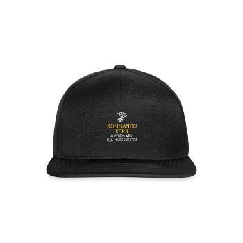 Kommando Korn Aus Dem Weg! Ich Muss Saufen - Snapback Cap - Schwarz/Schwarz - Vorne