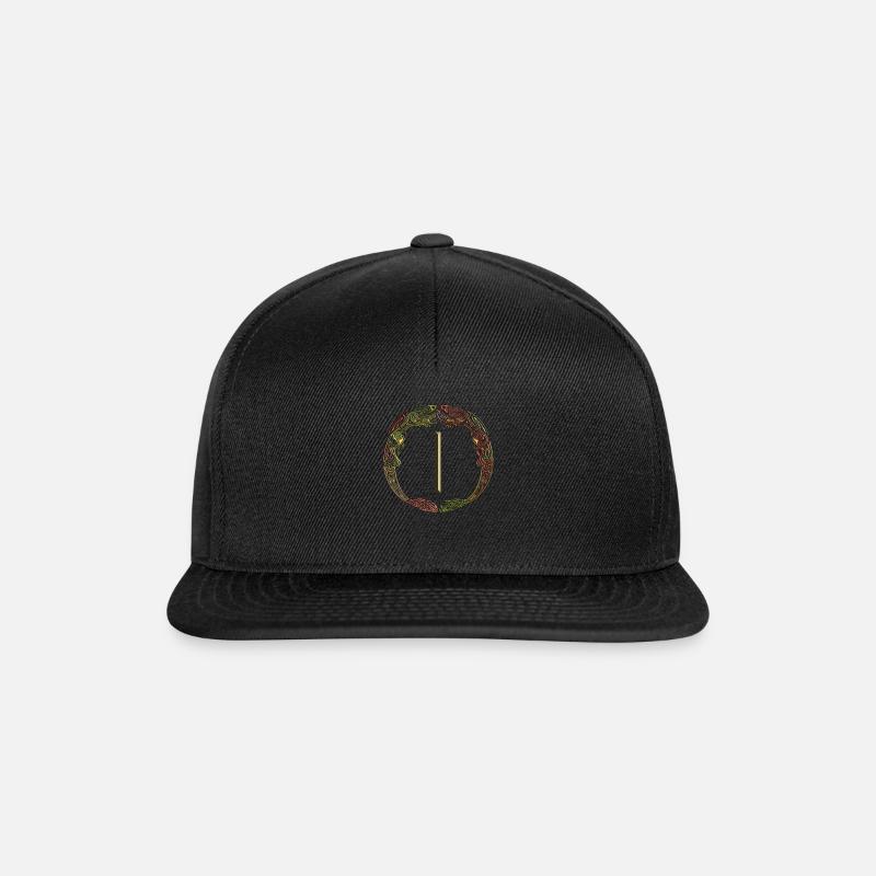 Isa - Snapback Cap - black/black