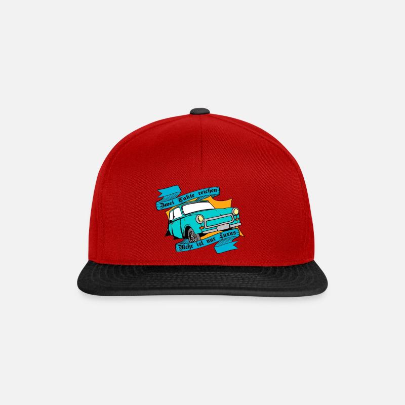 DDR himmelblauer Trabi/Trabant, Zwei Takte reichen - Snapback Cap - Rot/Schwarz