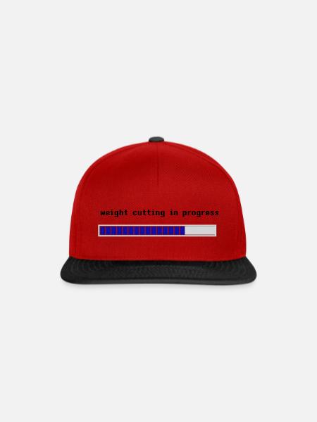 weight cutting in process - Snapback Cap - Rot/Schwarz