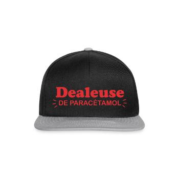 Dealeuse de paracétamol - Cadeau infirmière - Casquette snapback - noir/gris - Devant