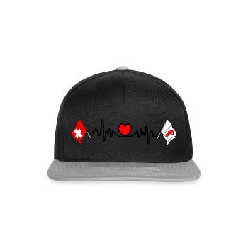 Cardio Herz Flagge Schweiz, Baselland - Snapback Cap - Schwarz/Grau - Vorne