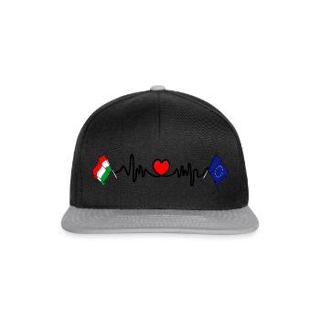 Cardio-Herz mit Flagge Ungarn, Europa - Snapback Cap - Schwarz/Grau - Vorne